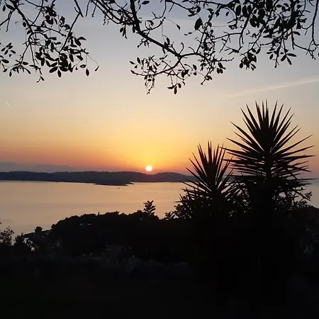 Tilla's House * Hvar Town