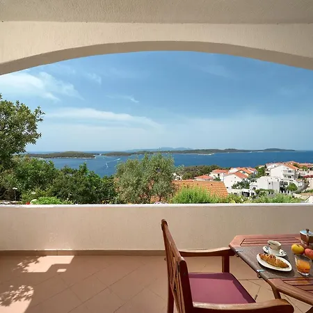 Tilla's House Hvar Town