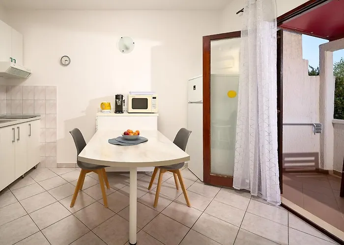 Tilla's House * Hvar Town