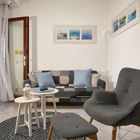 公寓 Tilla's House *