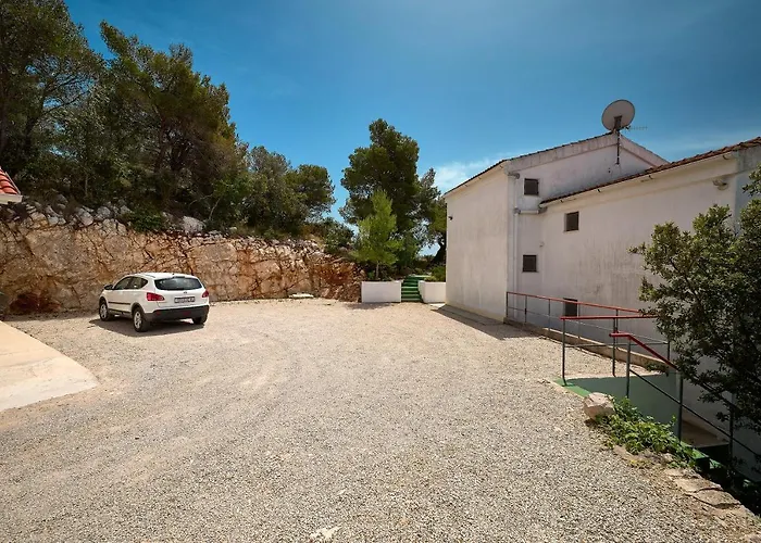 Tilla's House * Hvar Town