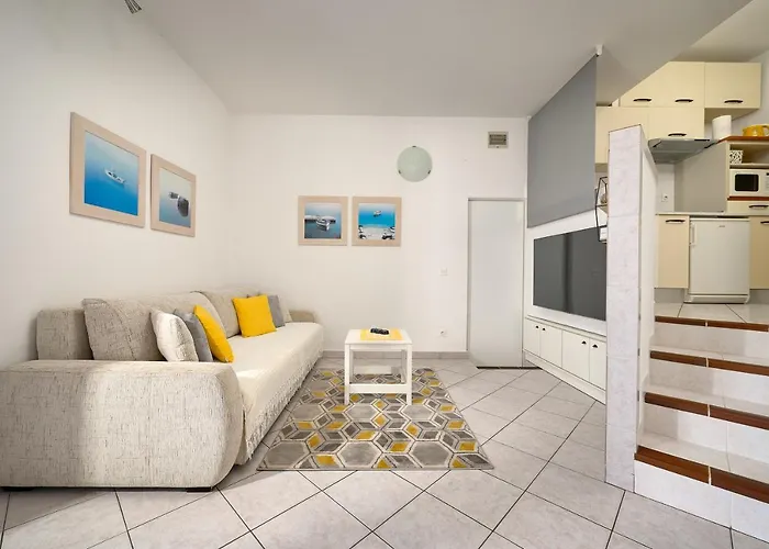 Tilla's House Apartman Hvar Town